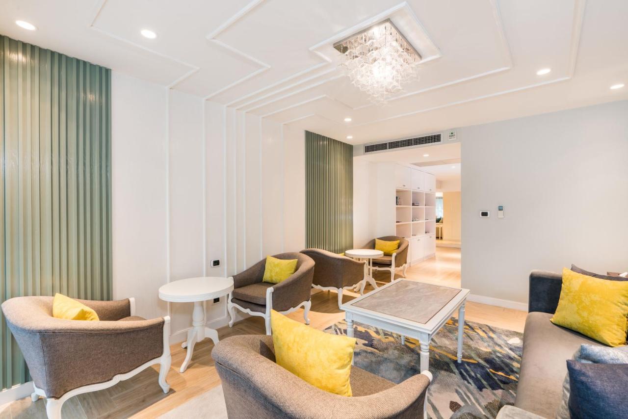 Royal Wing Suites & Spa Pattaya Exterior foto